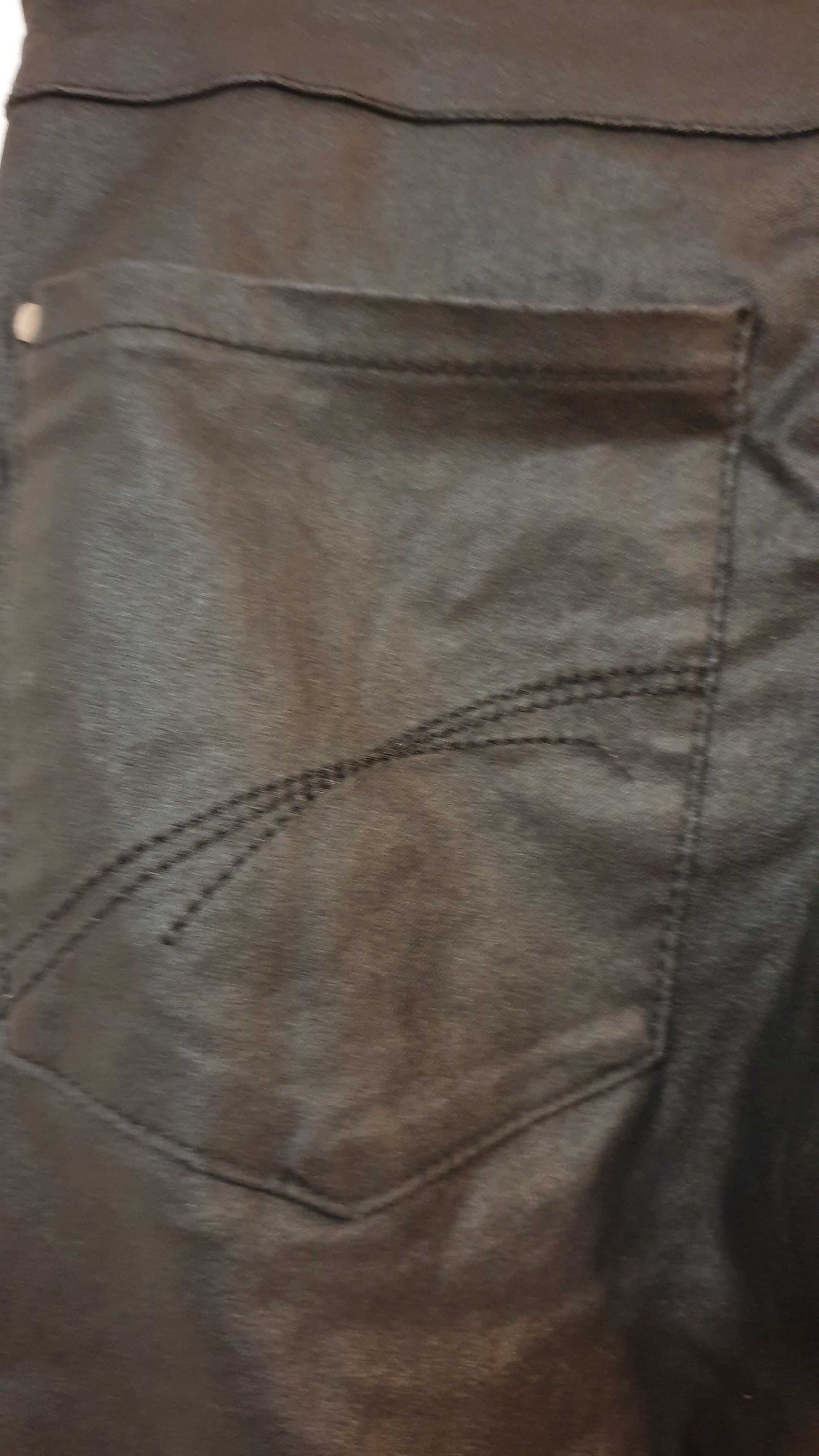 Spodnie woskowane skinny fit  158 DESTINATION