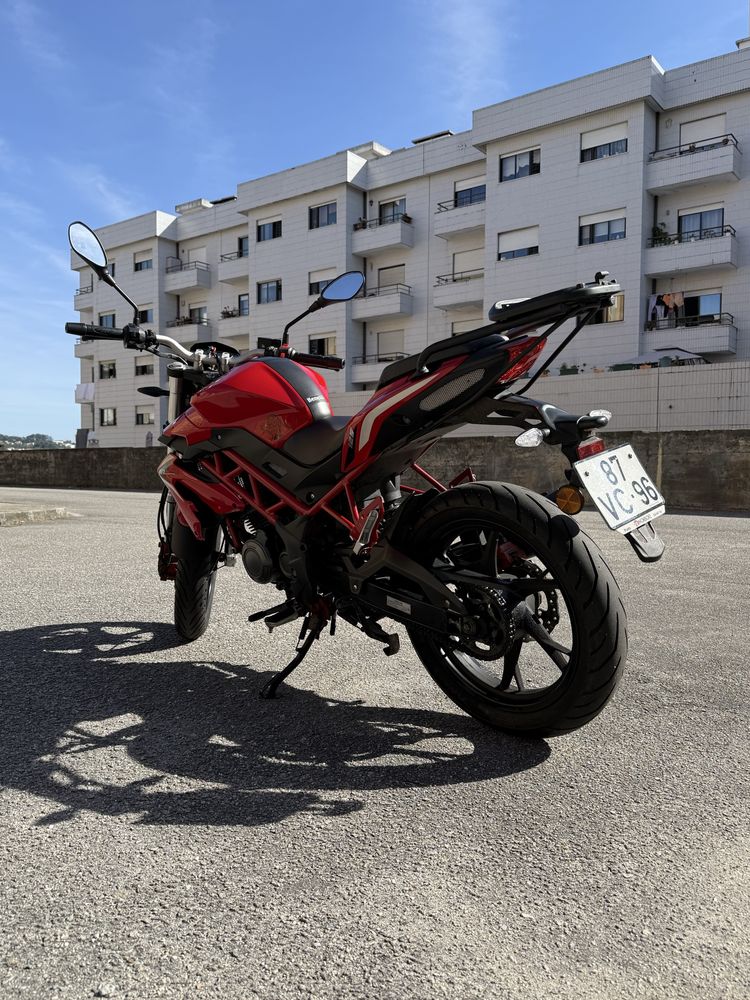 Mota Benelli BN125