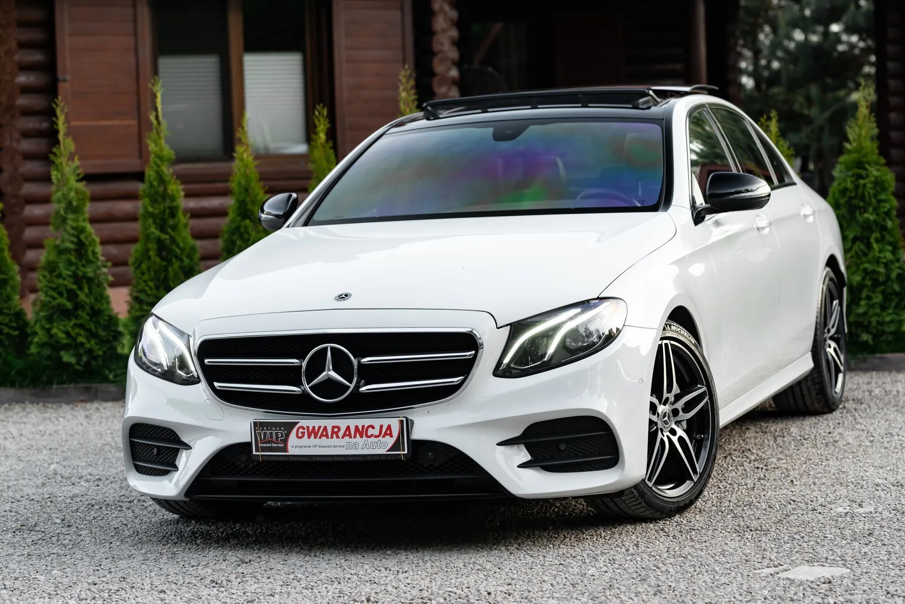 Mercedes-Benz Klasa E AMG 2.0 195KM 4MATIC Panorama Burmaster Navi Ele. Grz. Fotele Kamera