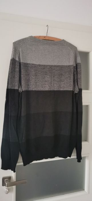 Sweter elegancki męski w paski livergy