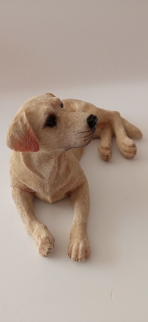 Figurka Leonardo colection golden labrador 2005