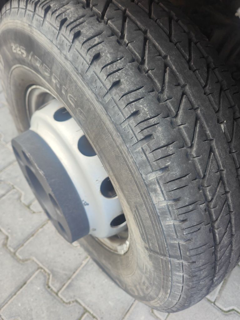 Iveco dayli pomoc drogowa autolaweta