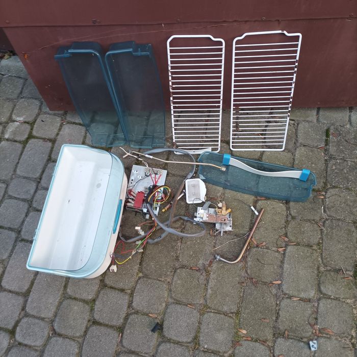 Części do lodówki kempingowej thetford