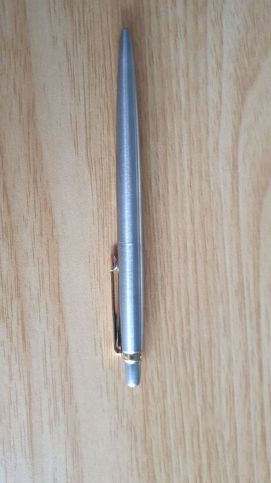 Srebrny Długopis Parker