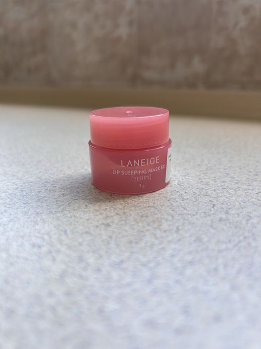 Ночная маска для губ "Ягода" Laneige 3 г