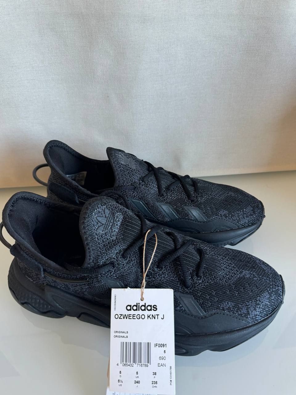 Продам орігінал брендові кросівки Adidas 4DFWD