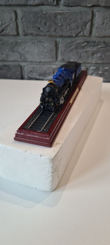 Model lokomotywy parowej