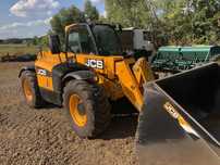 Навантажувач телескопічний JCB