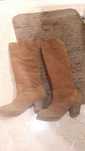 Botas camurça cor camel