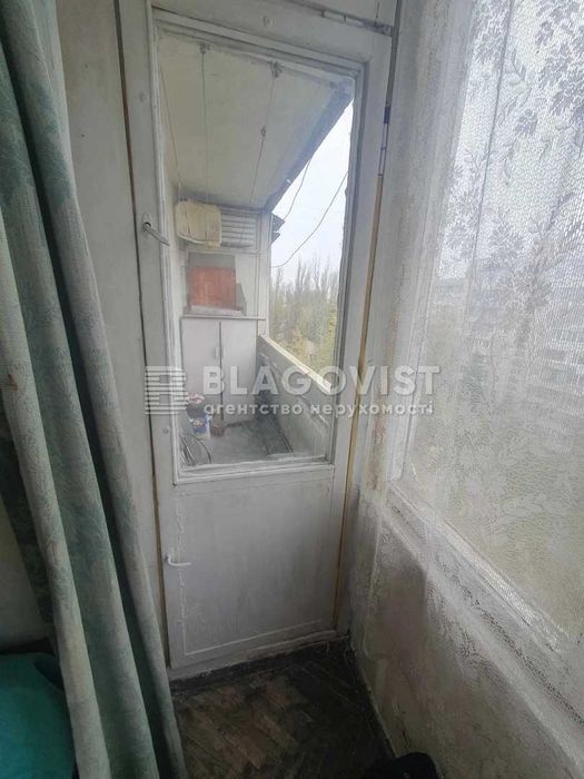 1к..Русанівська набережна. Метро Лівобережна-10хв.