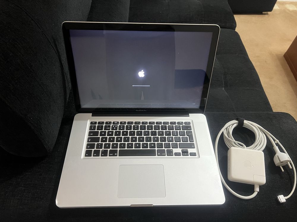 Macbook Pro 15,4 Polegadas