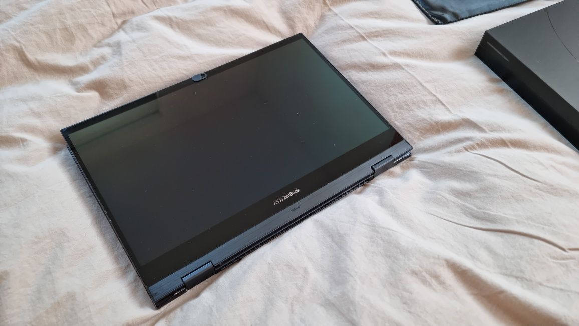 DOTYKOWY i mocny Laptop ASUS Zenbook Flip S i7/16GB/1TB UX371EA