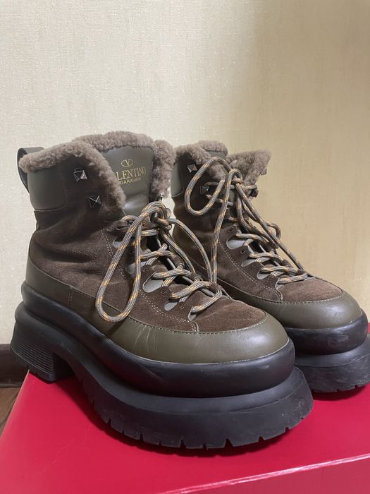 Зимні сапожки Valentino