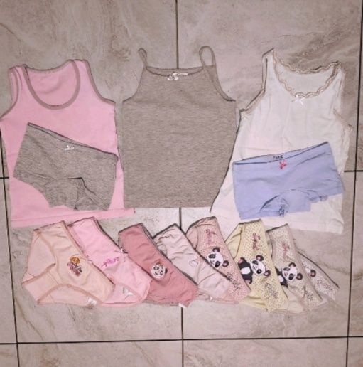 Ціна за все. Пакет одягу та взуття на дівчинку.