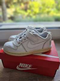 Buty sportowe Nike Nike Court Borough Low 29.5