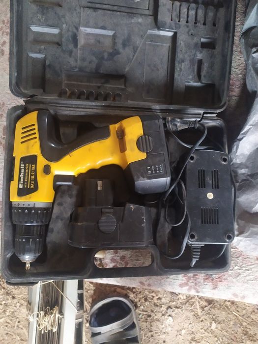 Продам шуруповерт