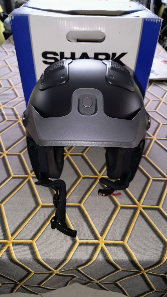 Kask SHARK ATV dark w bardzo dobrym stanie