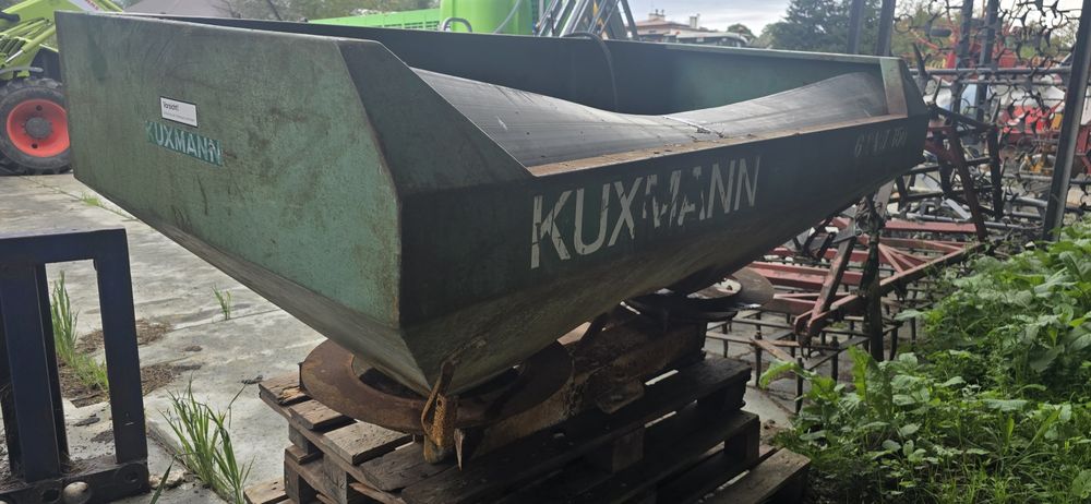 Rozsiewacz nawozów kuxmann gigant 750
