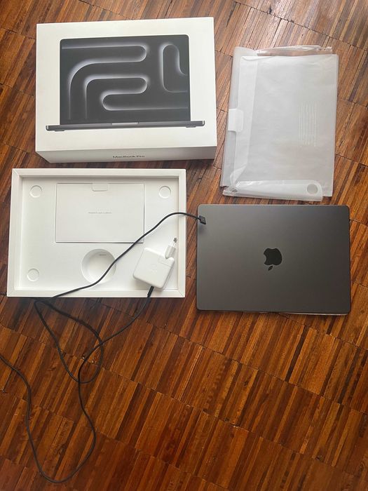 MacBook Pro M4 16GB – Imaculado + Envio DHL (Usado apenas 1 vez!)