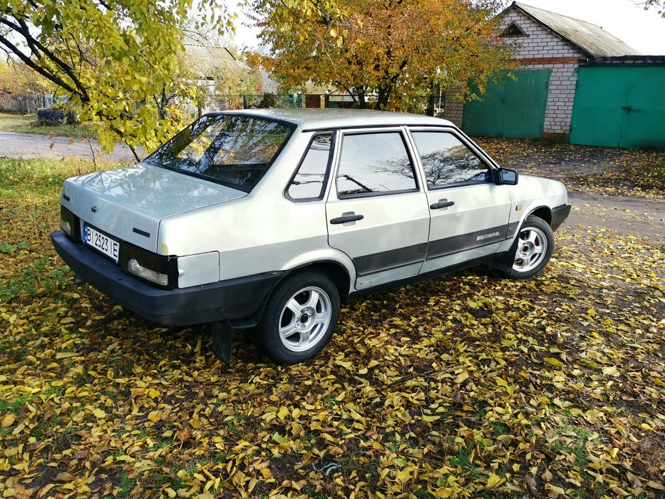 Продам ваз  2199і