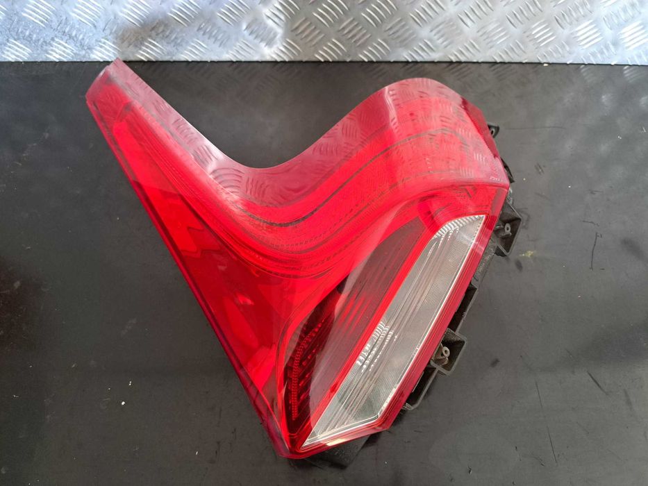 Lampa Prawa Tył Tylna Oryginał Demontaż VOLVO V40 II HB