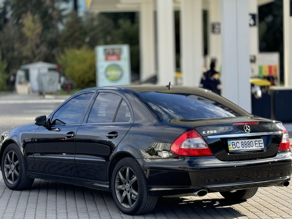 Мерседес 211 3.0 газ/бенз