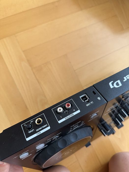 Kontroler pioneer DDJ 400