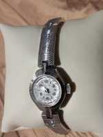 Vintage Nakręcany szwajcarski zegarek Roma