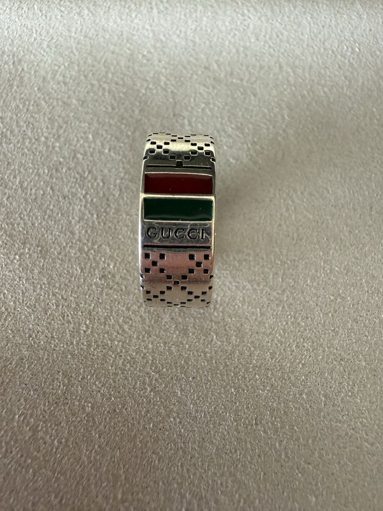 Anel Gucci impecavel