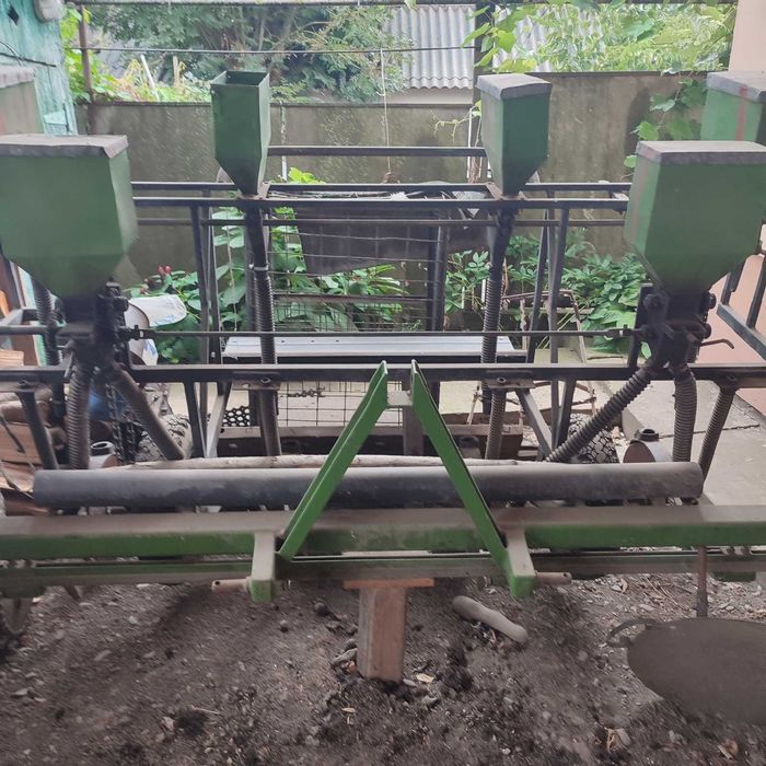 сівалка для кукурудзи