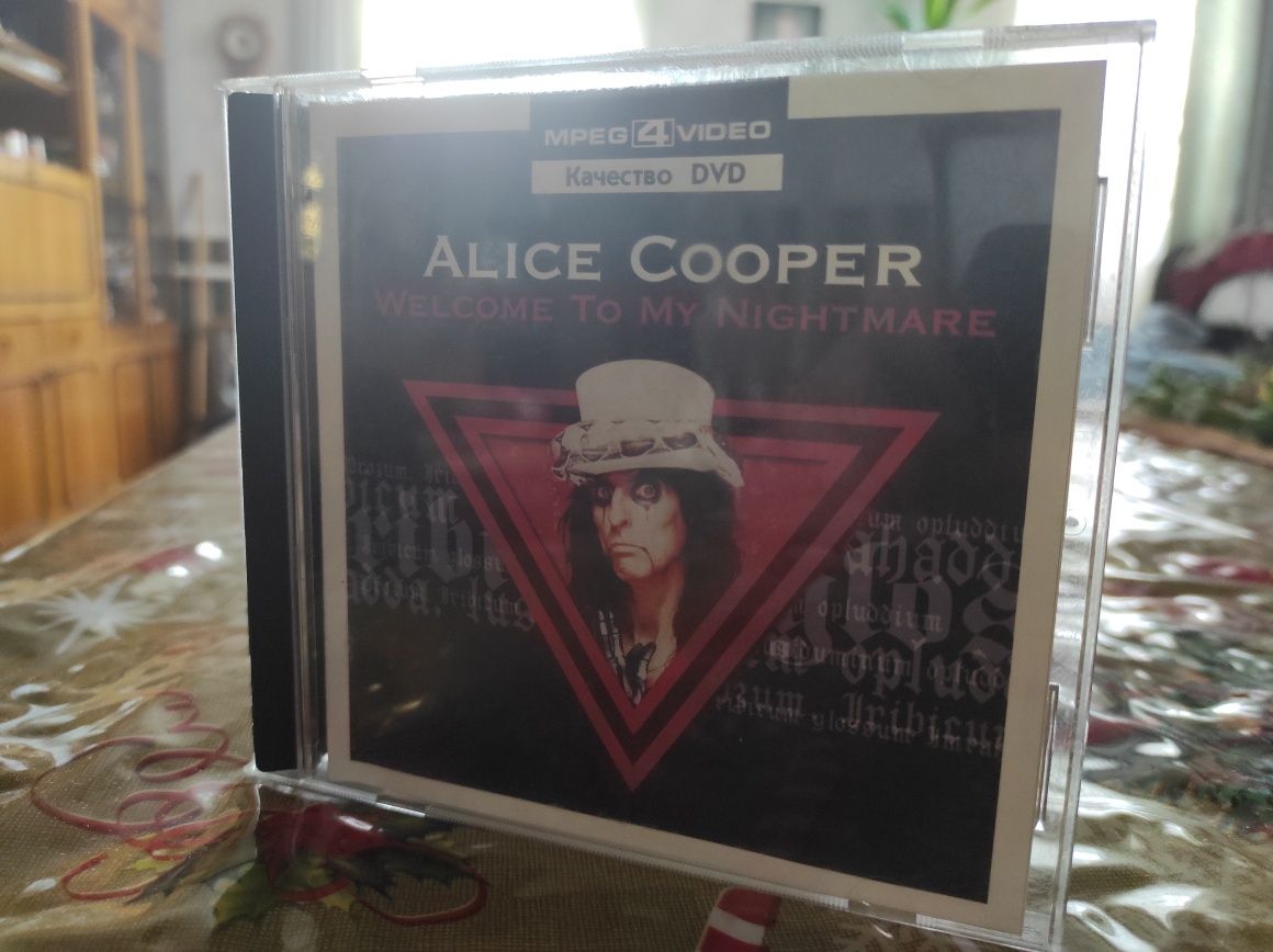 Alice Cooper "Welcome to My Nightmare" Audio CD with MPEG4 Video