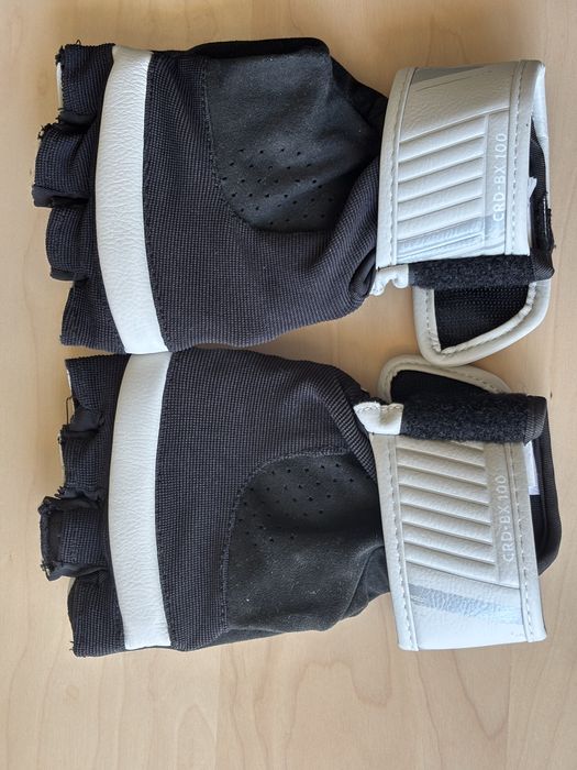 Mitenes de Cardio Boxing 100 OUTSHOCK  Usadas 1 vez – Excelente estado