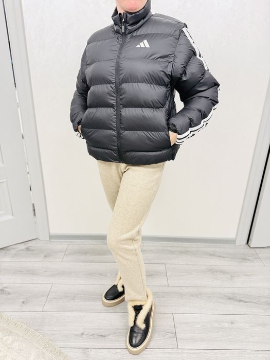 Оригінал жіноча курточка adidas