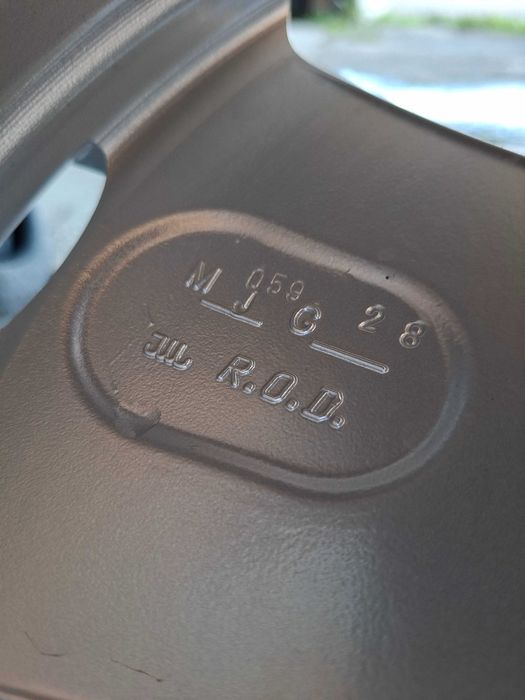 Alu Felgi Aluminiowe 5x112 18 Cali Volkswagen Skoda Audi Seat  Rondell