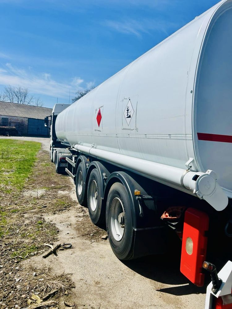 Продам бензовоз , MAN TGX 440