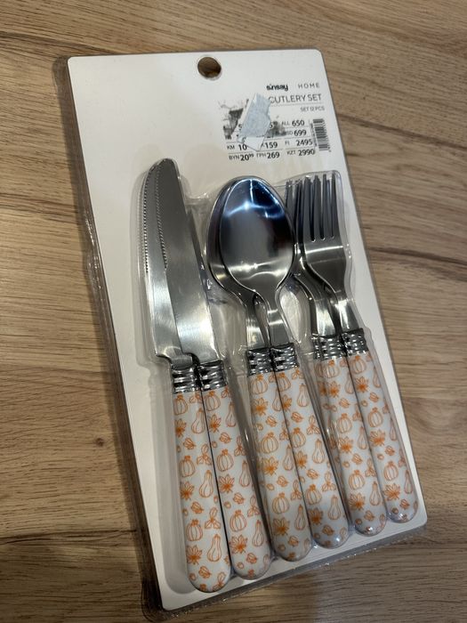 Jesienny zestaw sztućców sinsay