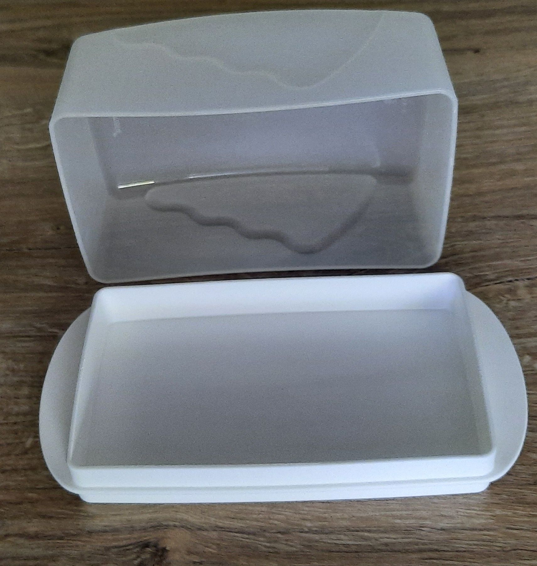 Tupperware Maselniczka używana