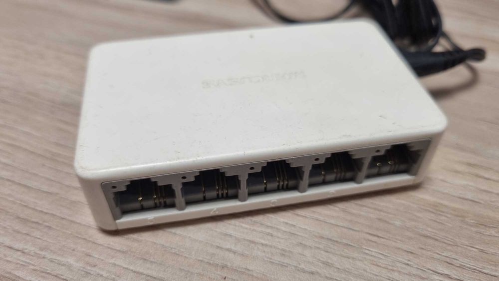 Комутатор мережевий mercusys ms105