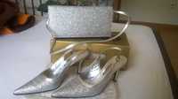 Conjunto elegante mala e stilettos prata glitter
