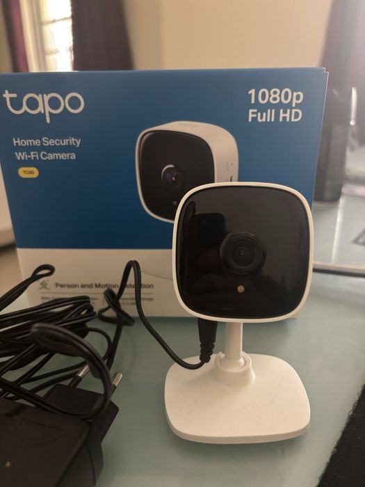 Câmera de Segurança Wi-fi tapo tc60 full hd + Cartão memória 64gb