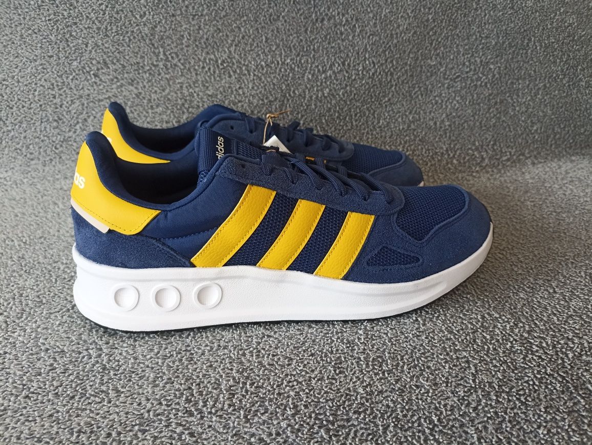 adidas - RUN84      R.46 2/3