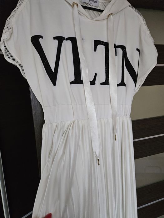 Sukienka Valentino r. S/M