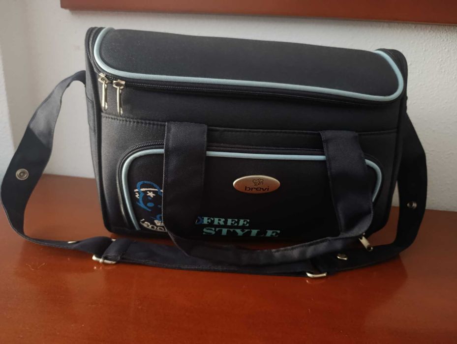 Vendo duas bolsas de maternidade