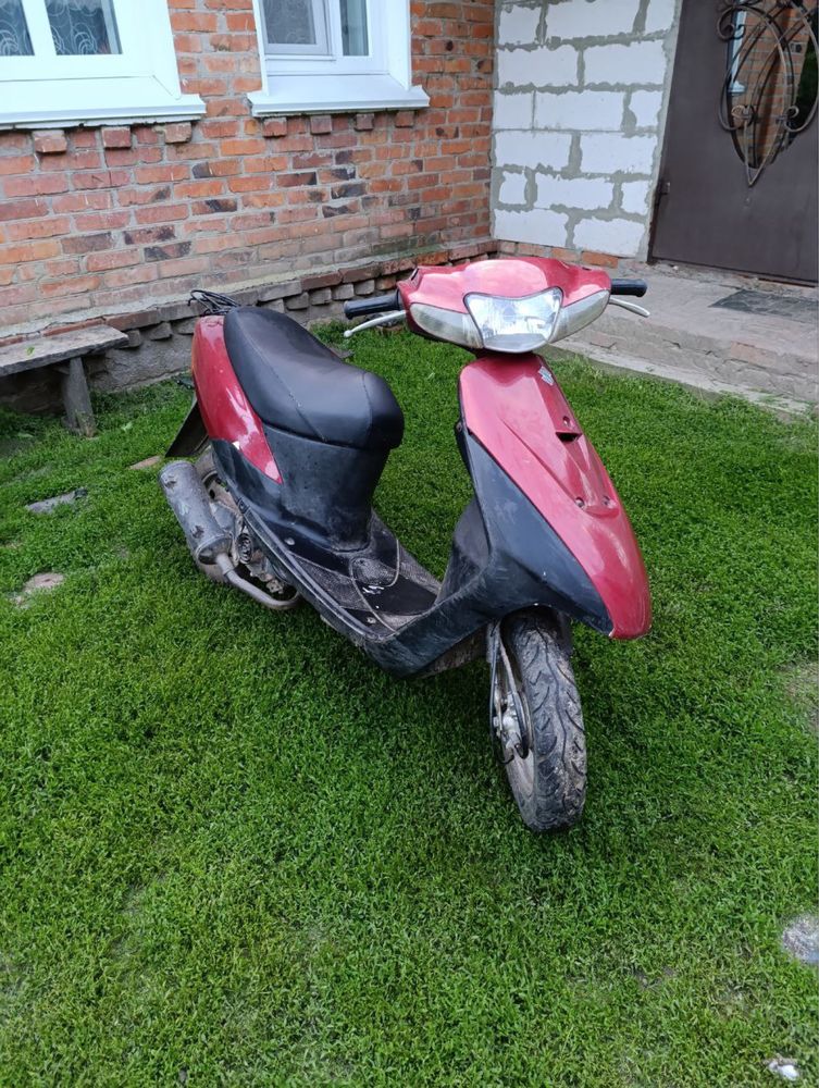 Продам скутер сузуки летс 2