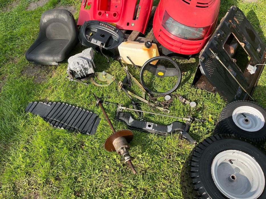 Kosiarka traktorek Honda 22 części