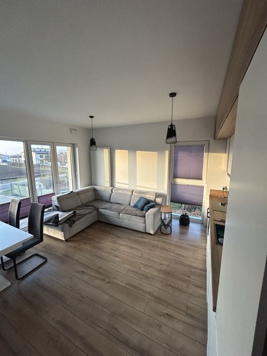 Lesznowola – nowoczesne, jasne 3 pokoje, pełne wyposażenie