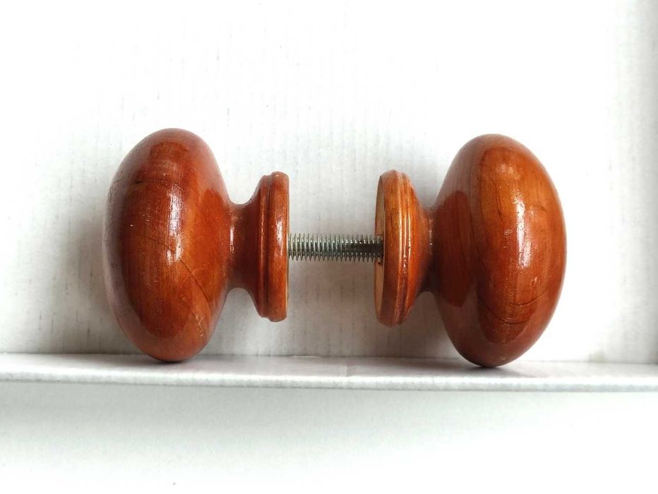 мебельная фурнитура