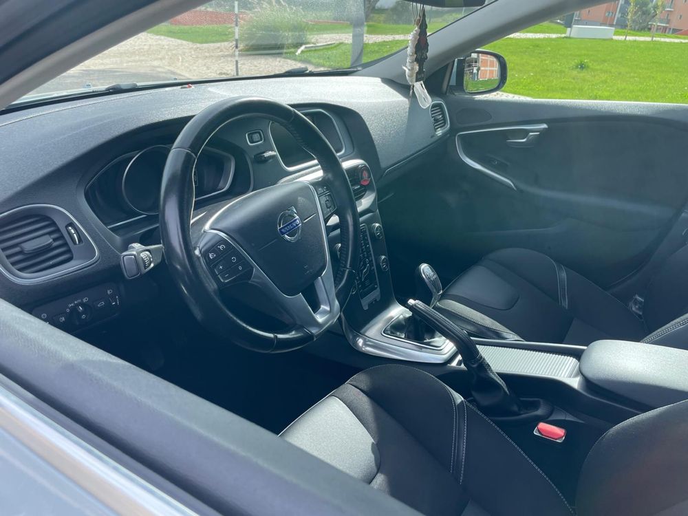 Volvo v40 d3 2.0 150cv
