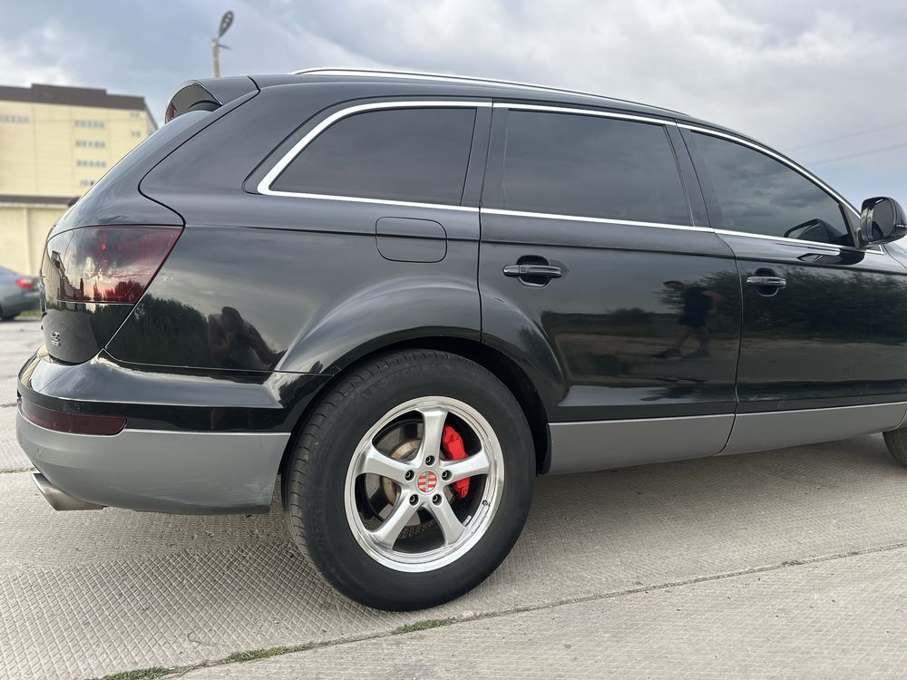 Audi Q7 4l продам