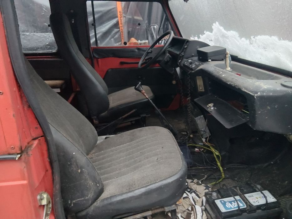 Honker iveco 4x4 9 osób Straż